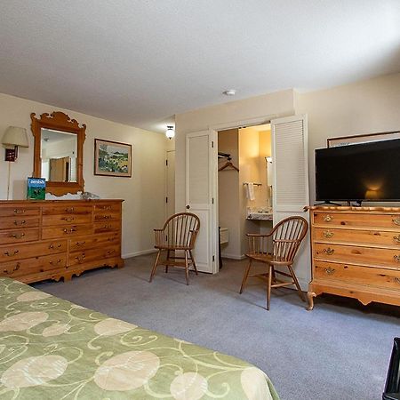 Country Squire Inn And Suites Coshocton Zewnętrze zdjęcie