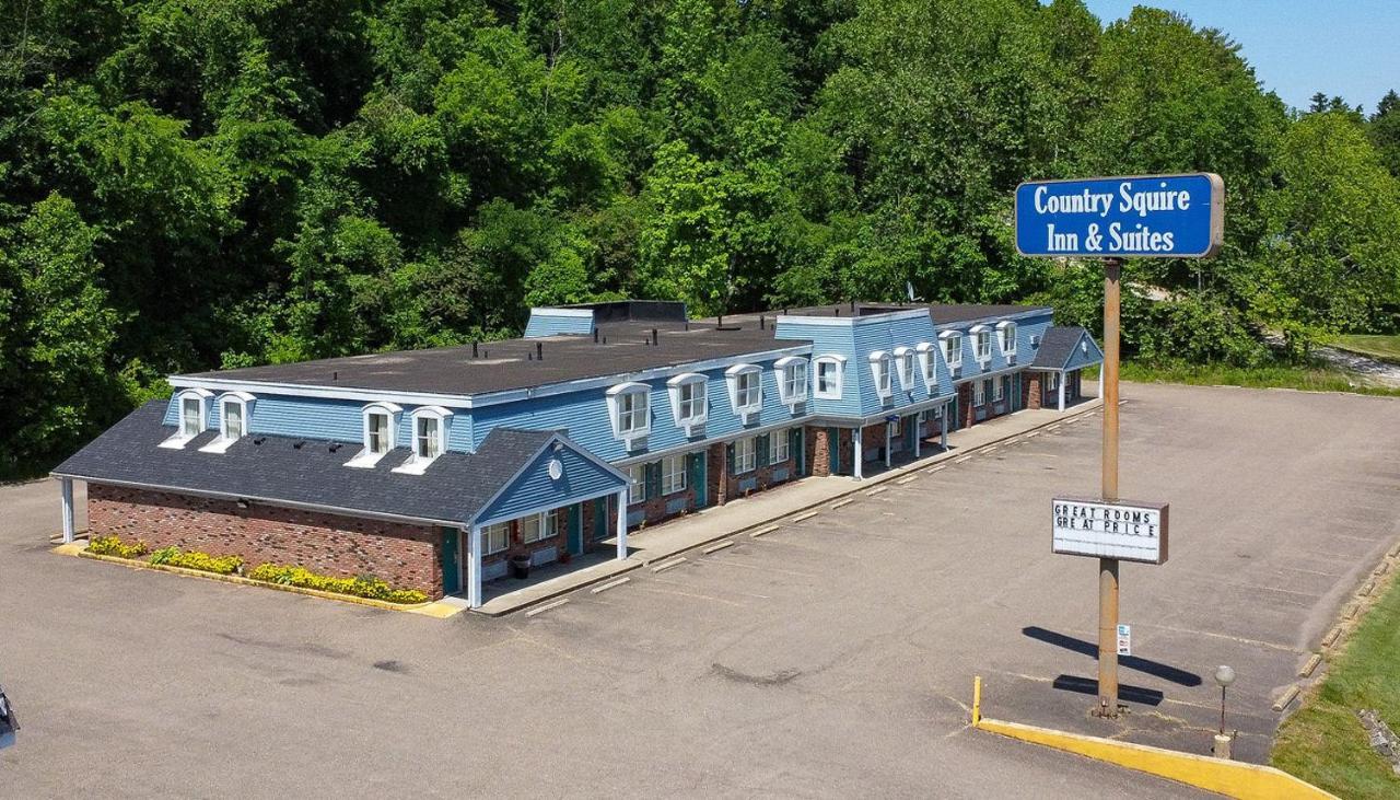Country Squire Inn And Suites Coshocton Zewnętrze zdjęcie